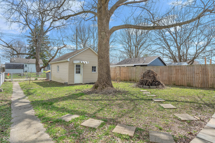 Listing Image 15