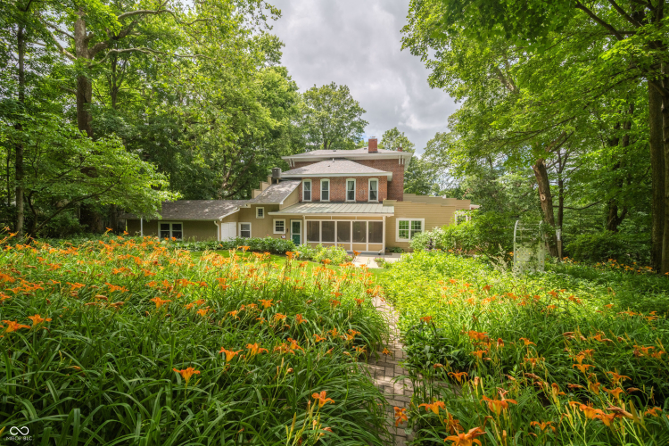 Listing Image 55
