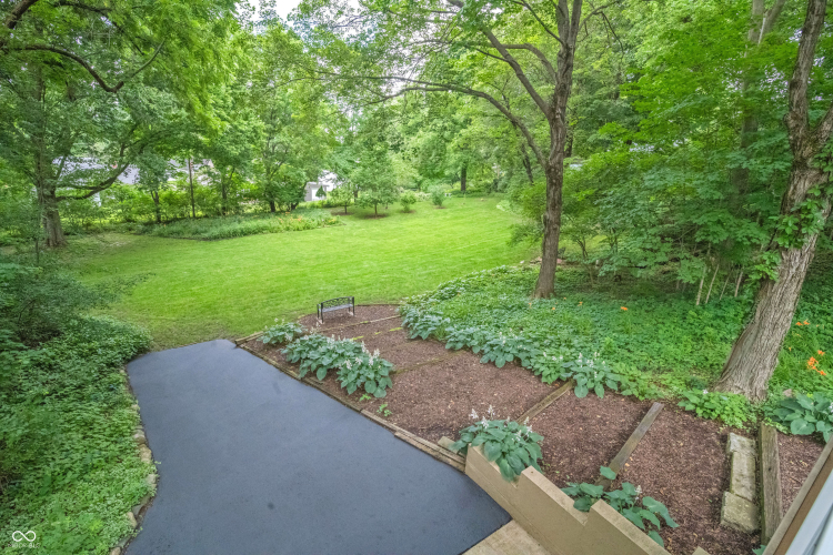 Listing Image 59
