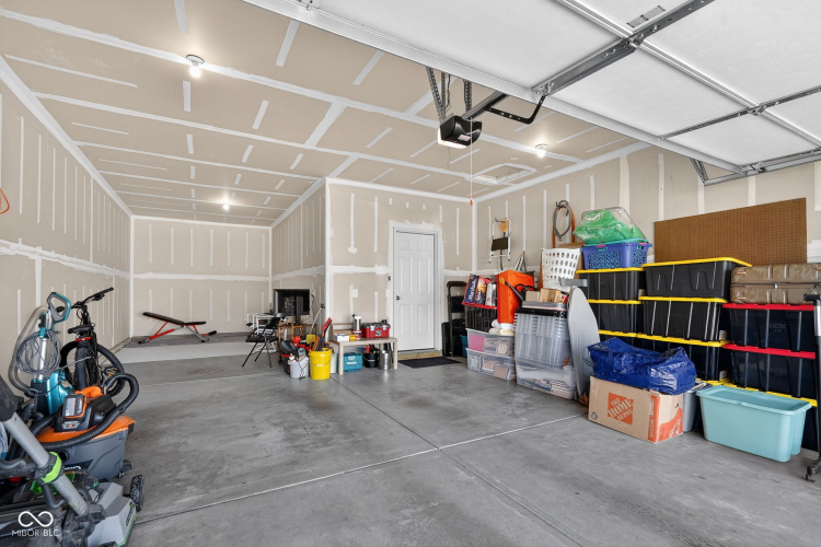 Listing Image 35
