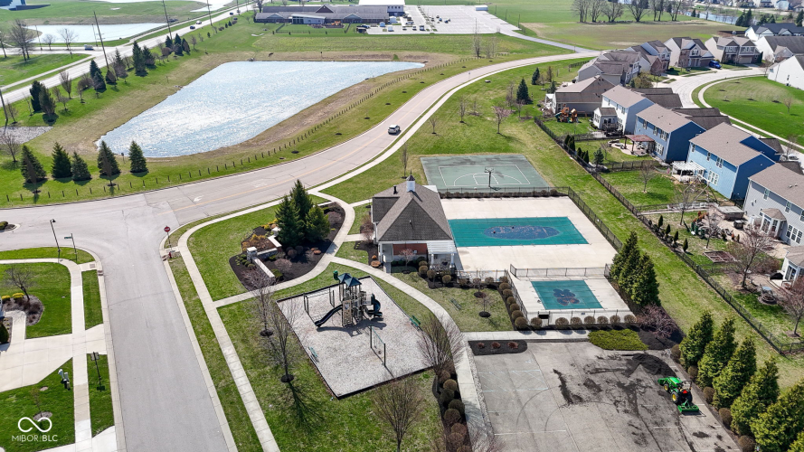 Listing Image 44