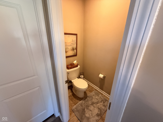 Listing Image 25