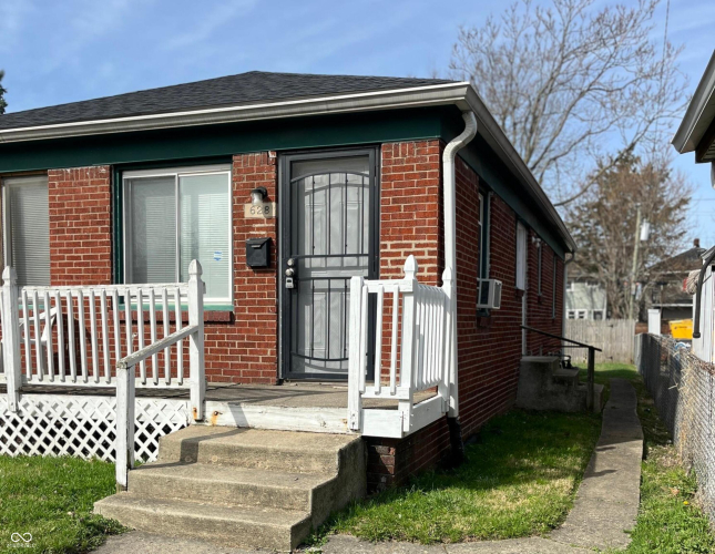 Listing Image 2