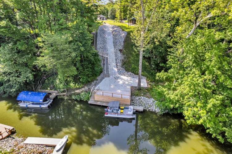Listing Image 27