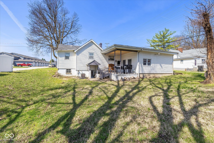 Listing Image 19