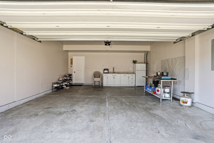 Listing Image 28