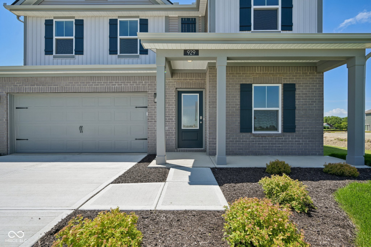 Listing Image 4