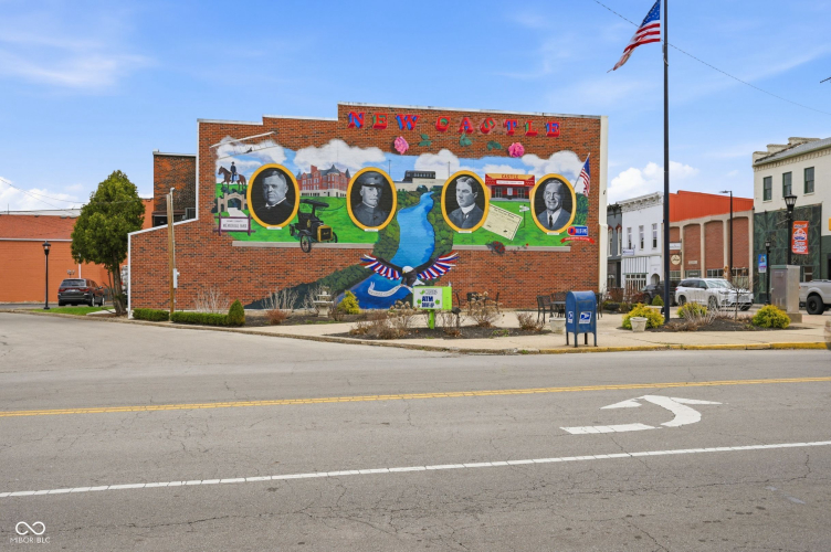 Listing Image 19