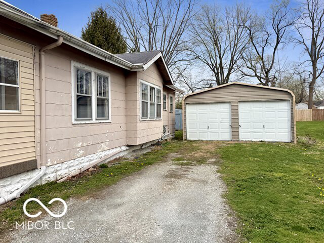 Listing Image 5