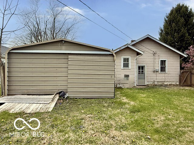 Listing Image 7