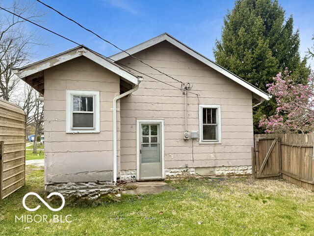 Listing Image 8