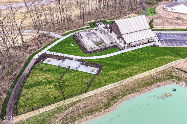 Listing Image 46