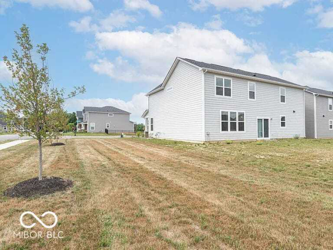 Listing Image 42