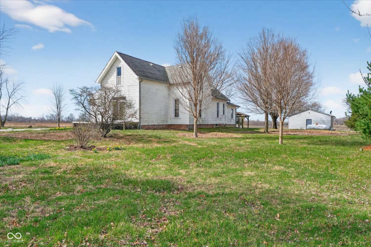 Listing Image 8