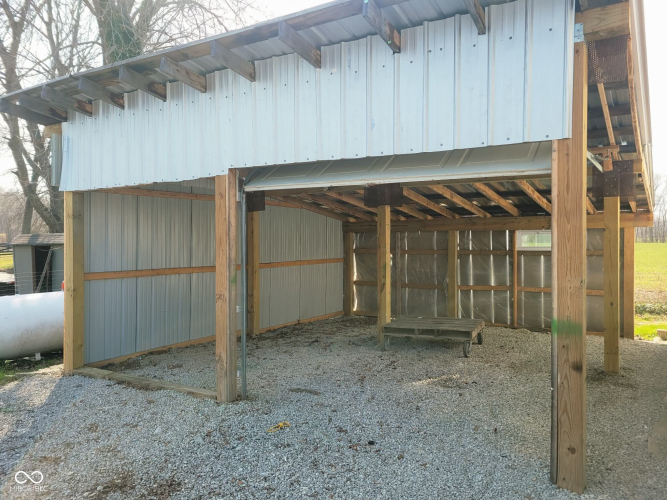 Listing Image 7
