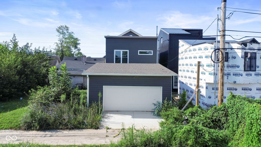 Listing Image 46