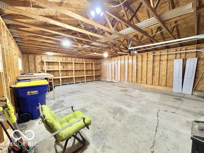 Listing Image 37