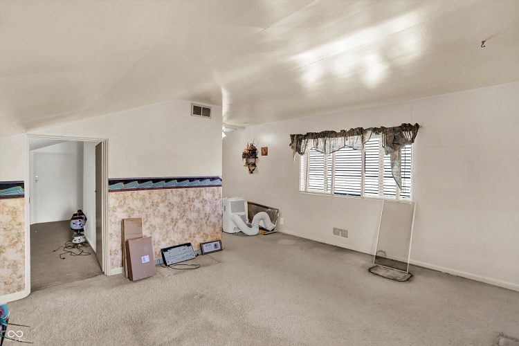 Listing Image 51