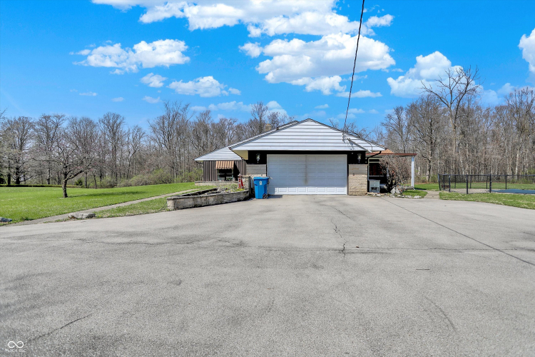 Listing Image 66