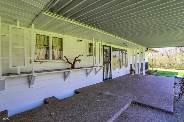 Listing Image 77