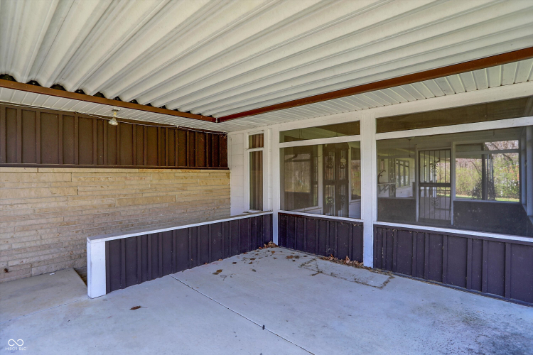 Listing Image 79