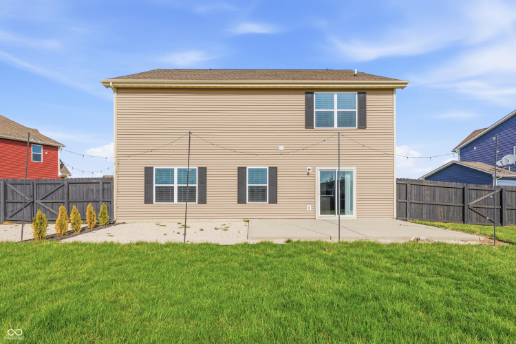 Listing Image 45