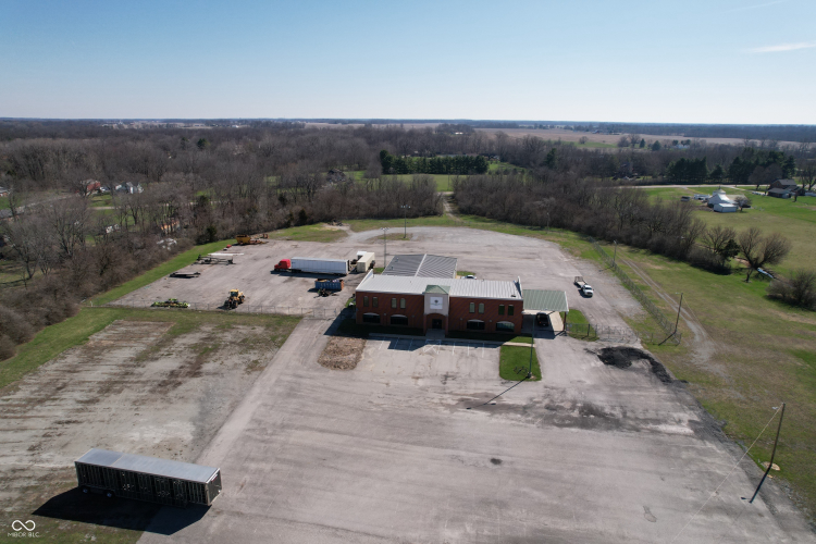 Listing Image 33