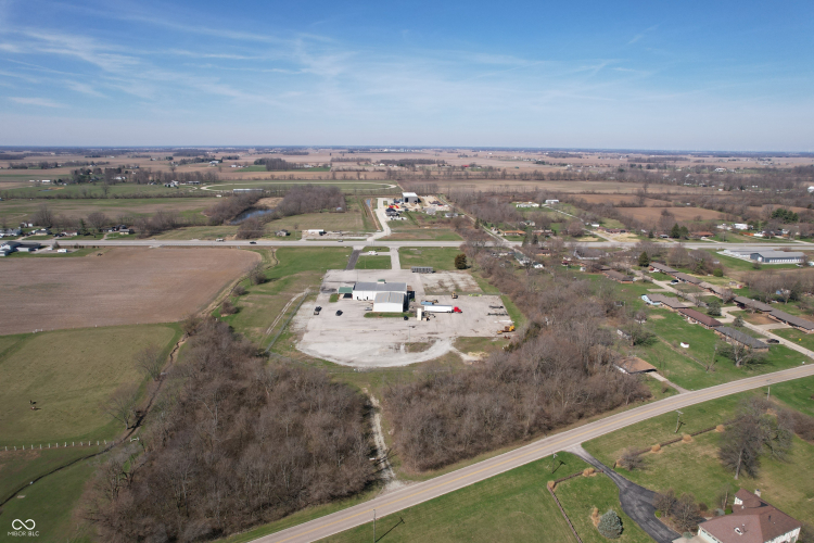 Listing Image 40
