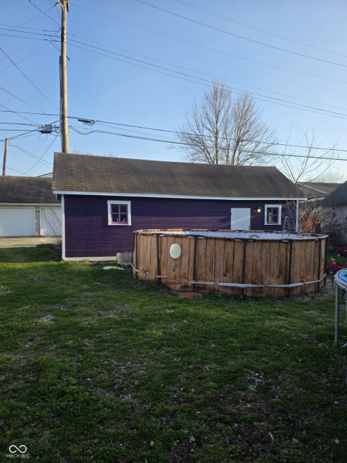 Listing Image 5