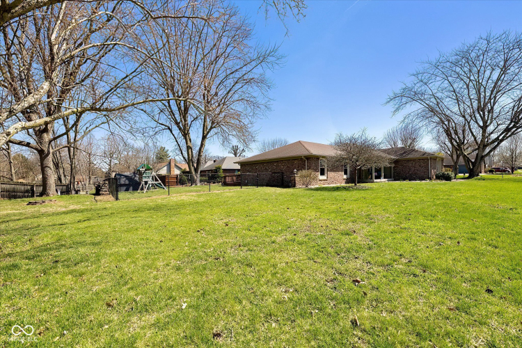 Listing Image 20