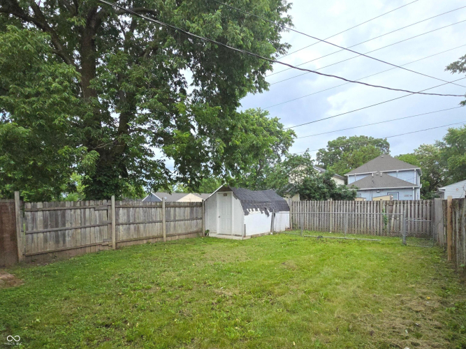 Listing Image 18