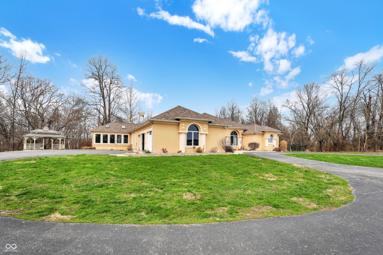 Listing Image 108