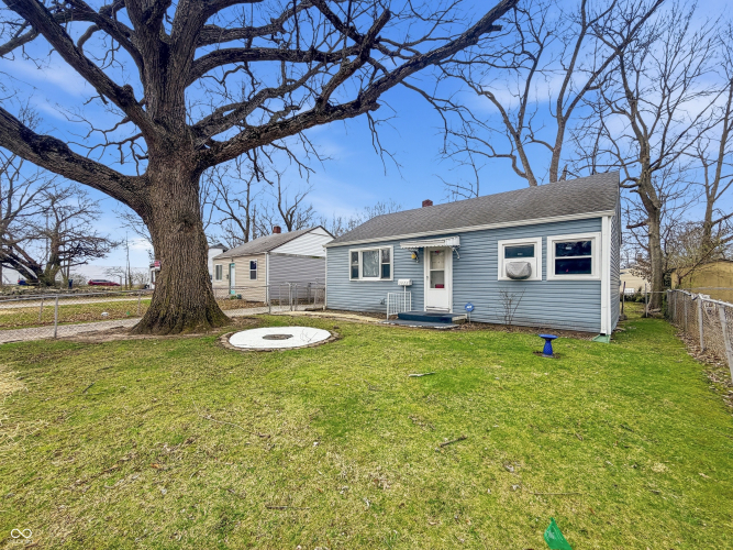 Listing Image 3