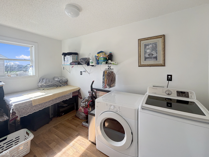 Listing Image 31