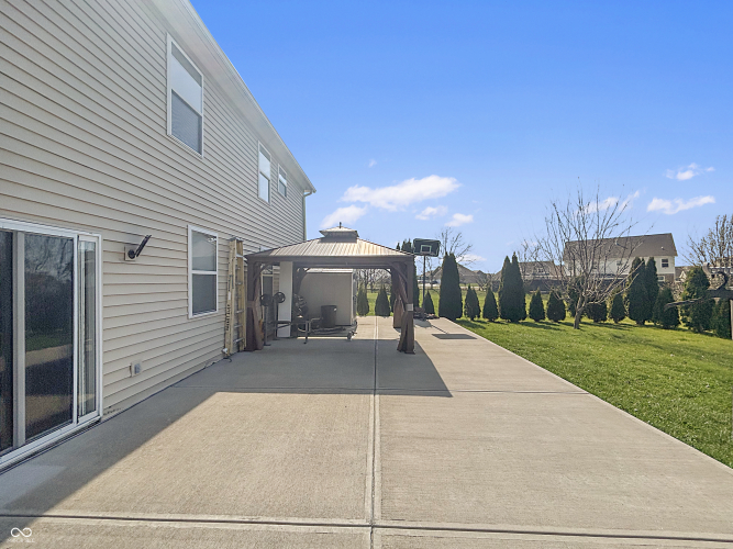 Listing Image 41