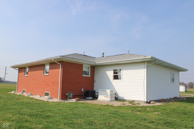 Listing Image 33