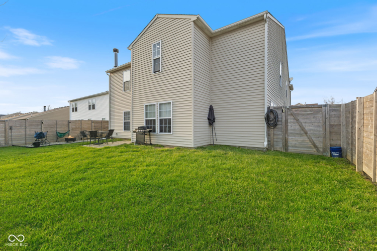 Listing Image 48