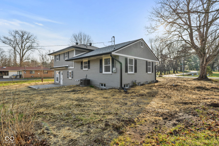 Listing Image 39