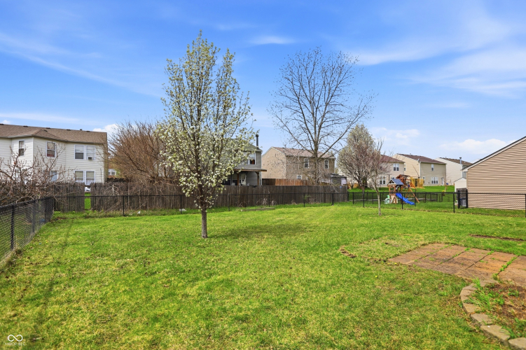 Listing Image 37