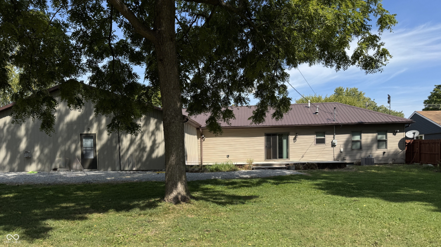 Listing Image 7