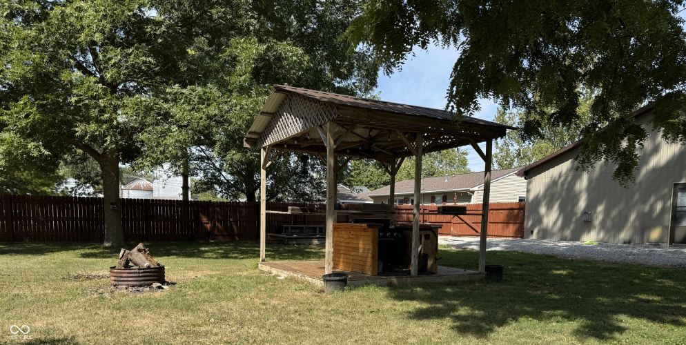 Listing Image 8
