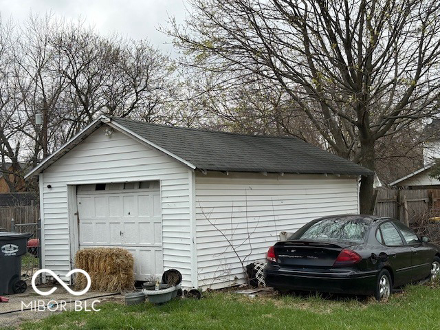 Listing Image 6