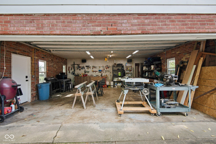 Listing Image 73