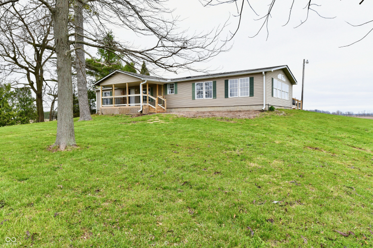 Listing Image 12