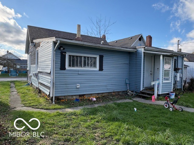 Listing Image 4