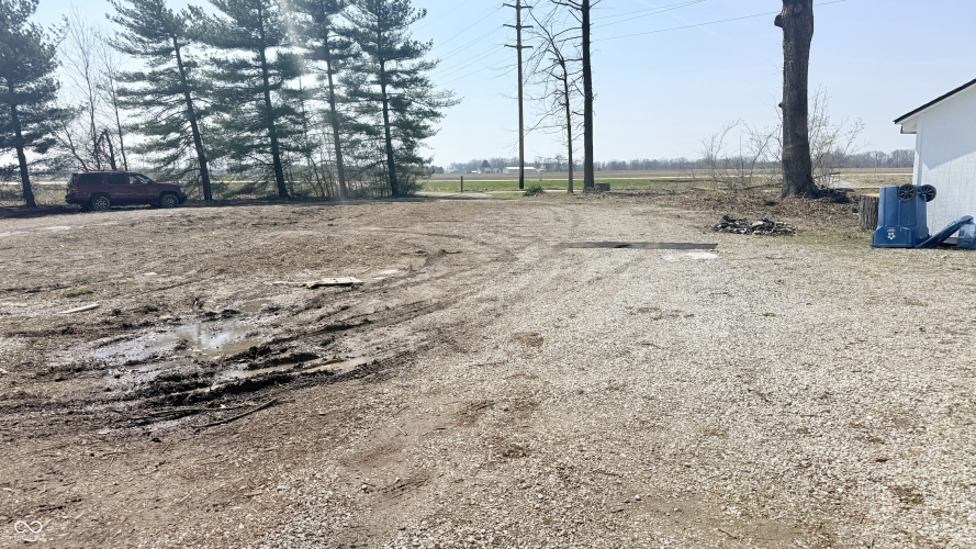 Listing Image 44