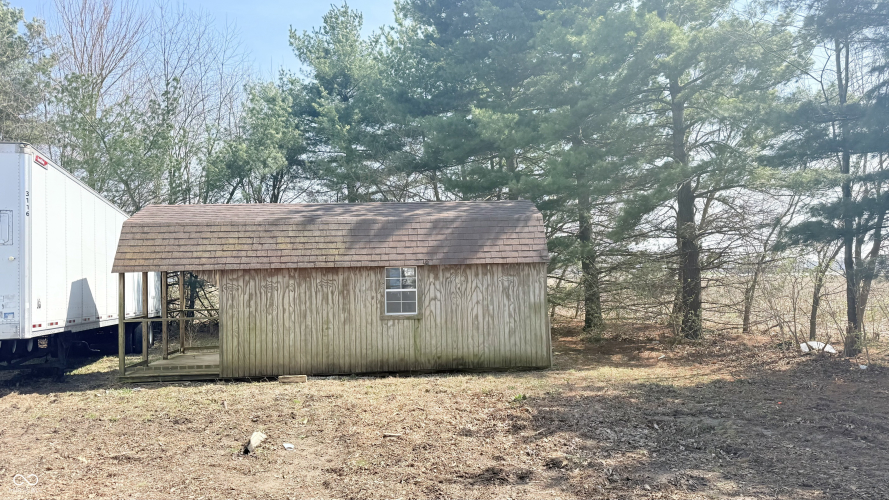Listing Image 50