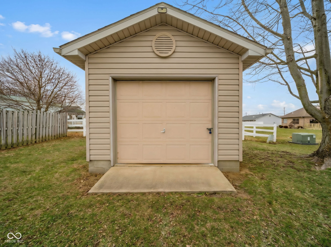 Listing Image 25