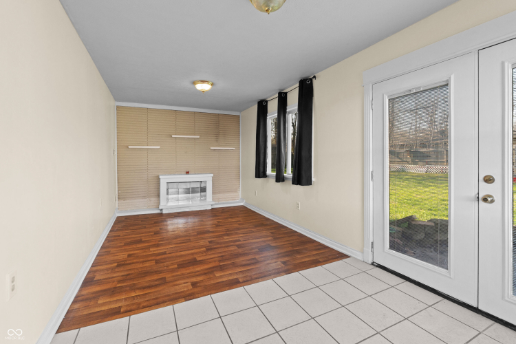 Listing Image 23