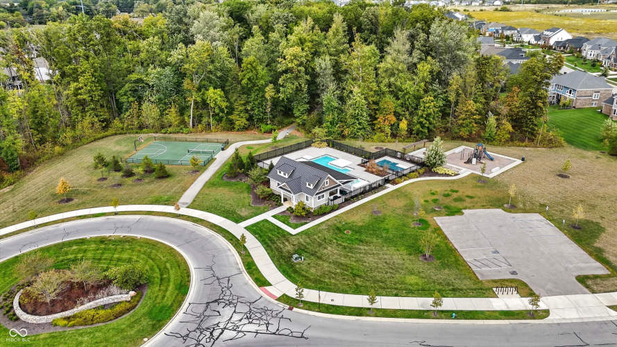 Listing Image 107